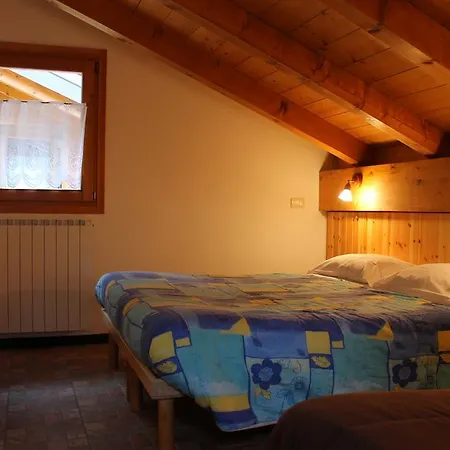 Presanella Apartment *